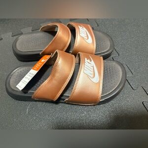 Nike Copper Slide Sandals